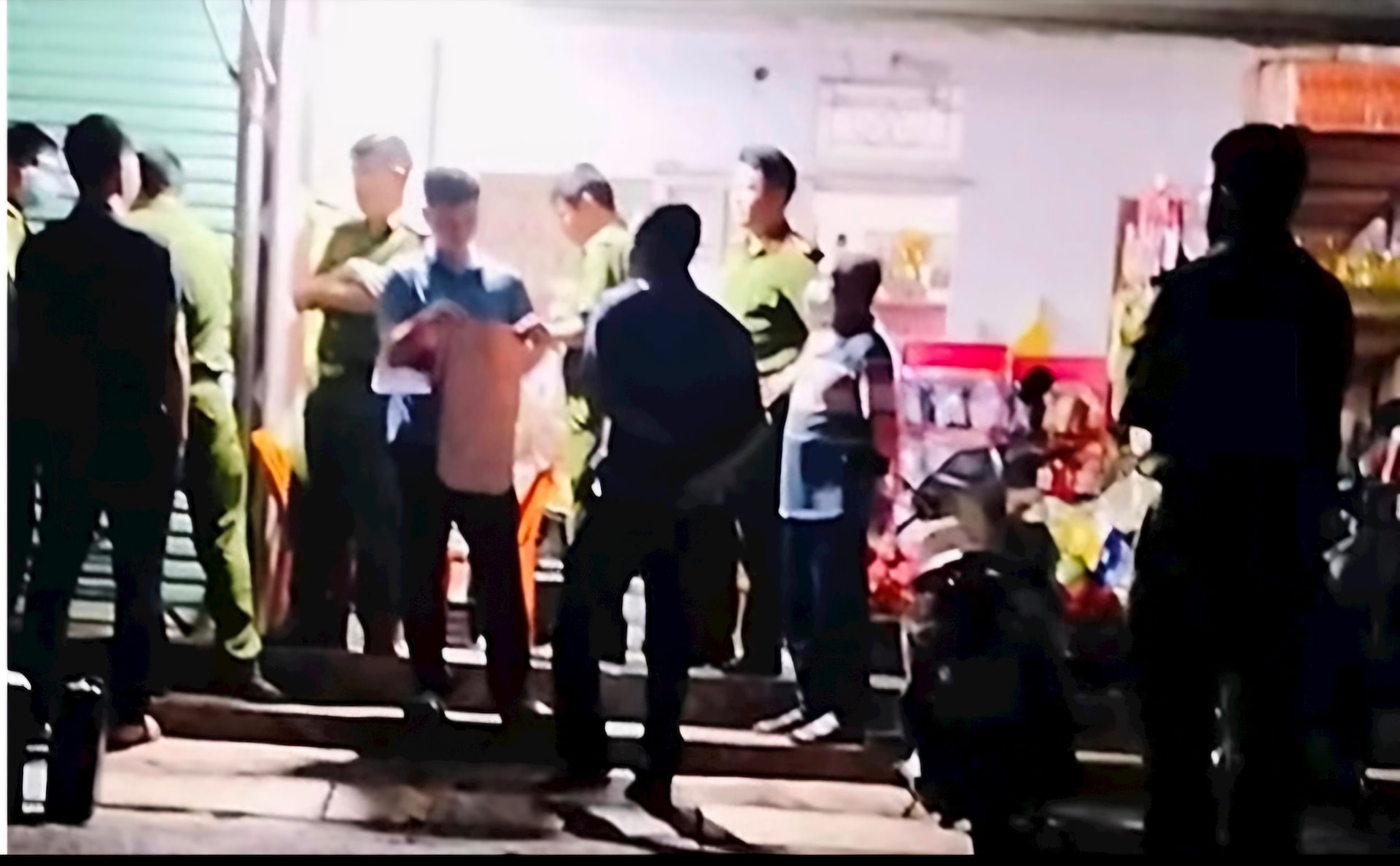 hientruonghaichaubetuvong hientruonghaichaubetuvong.jpg