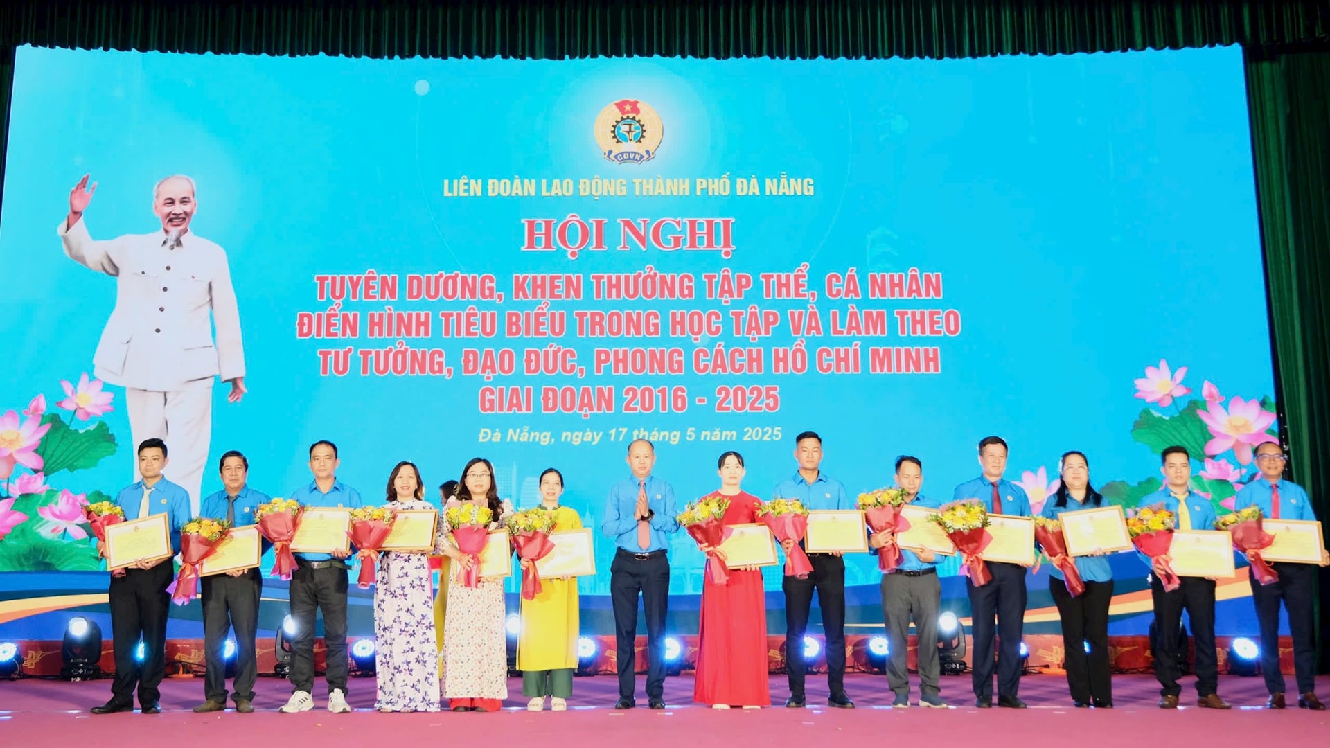 18-5-tuyen-duong2 18-5-tuyen-duong2.jpg