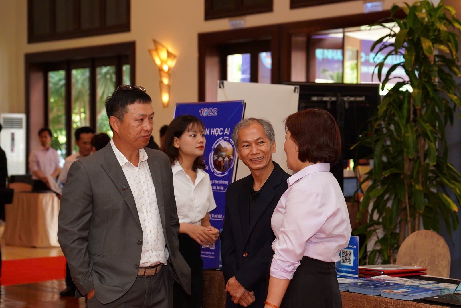 9-5-hoithao-ai-danang2 9-5-hoithao-ai-danang2.jpg