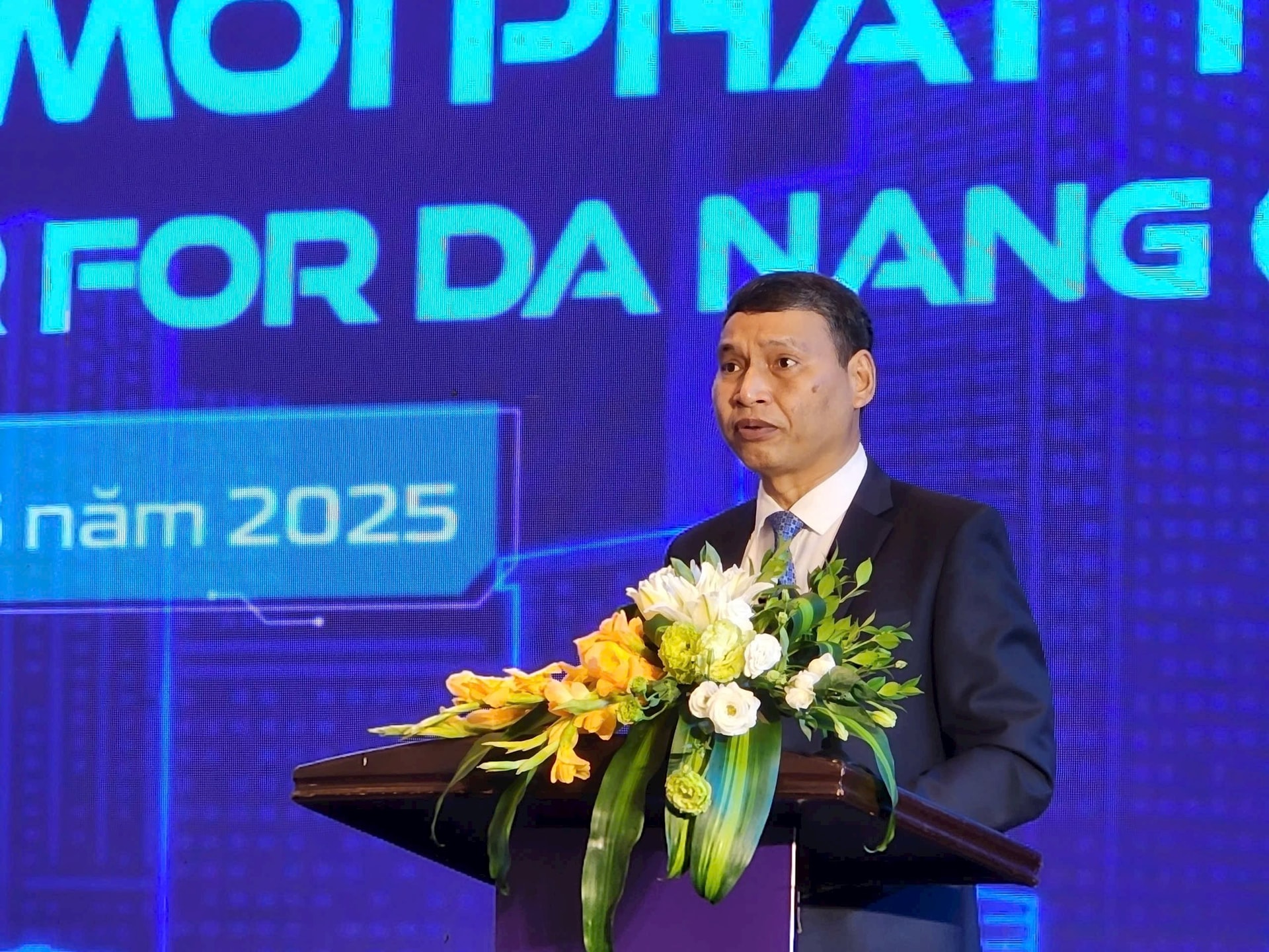 9-5-hoithao-ai-danang3 9-5-hoithao-ai-danang3.jpg