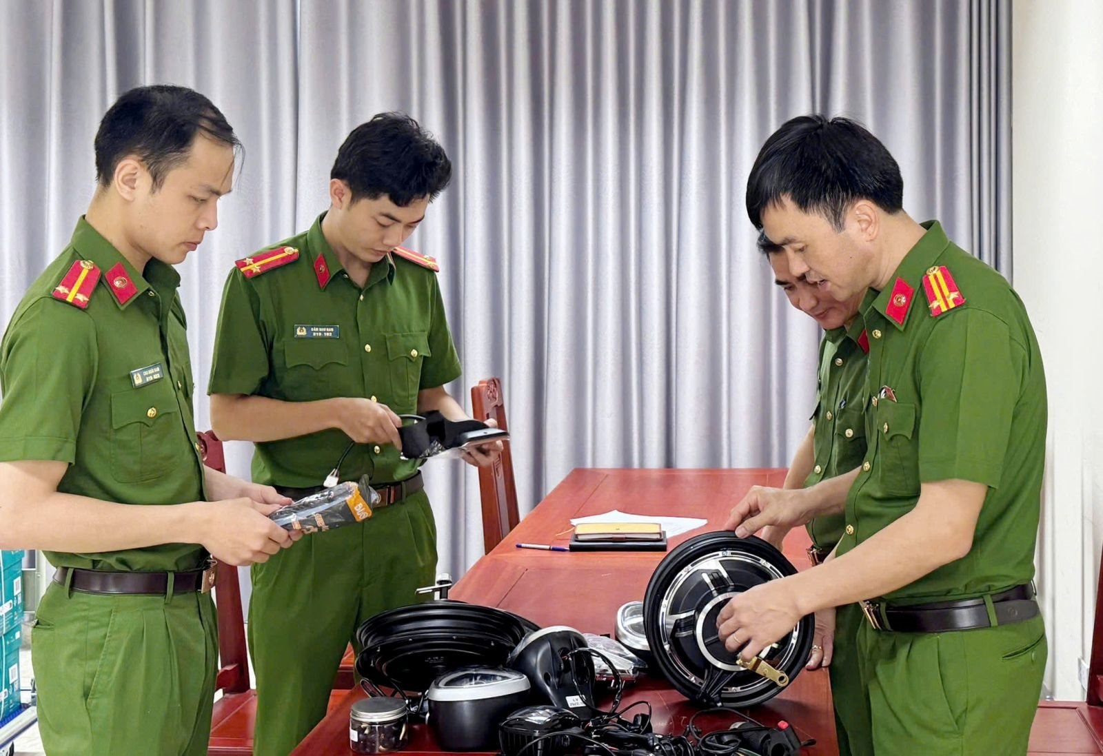 co_quan_cong_an co_quan_cong_an.jpg