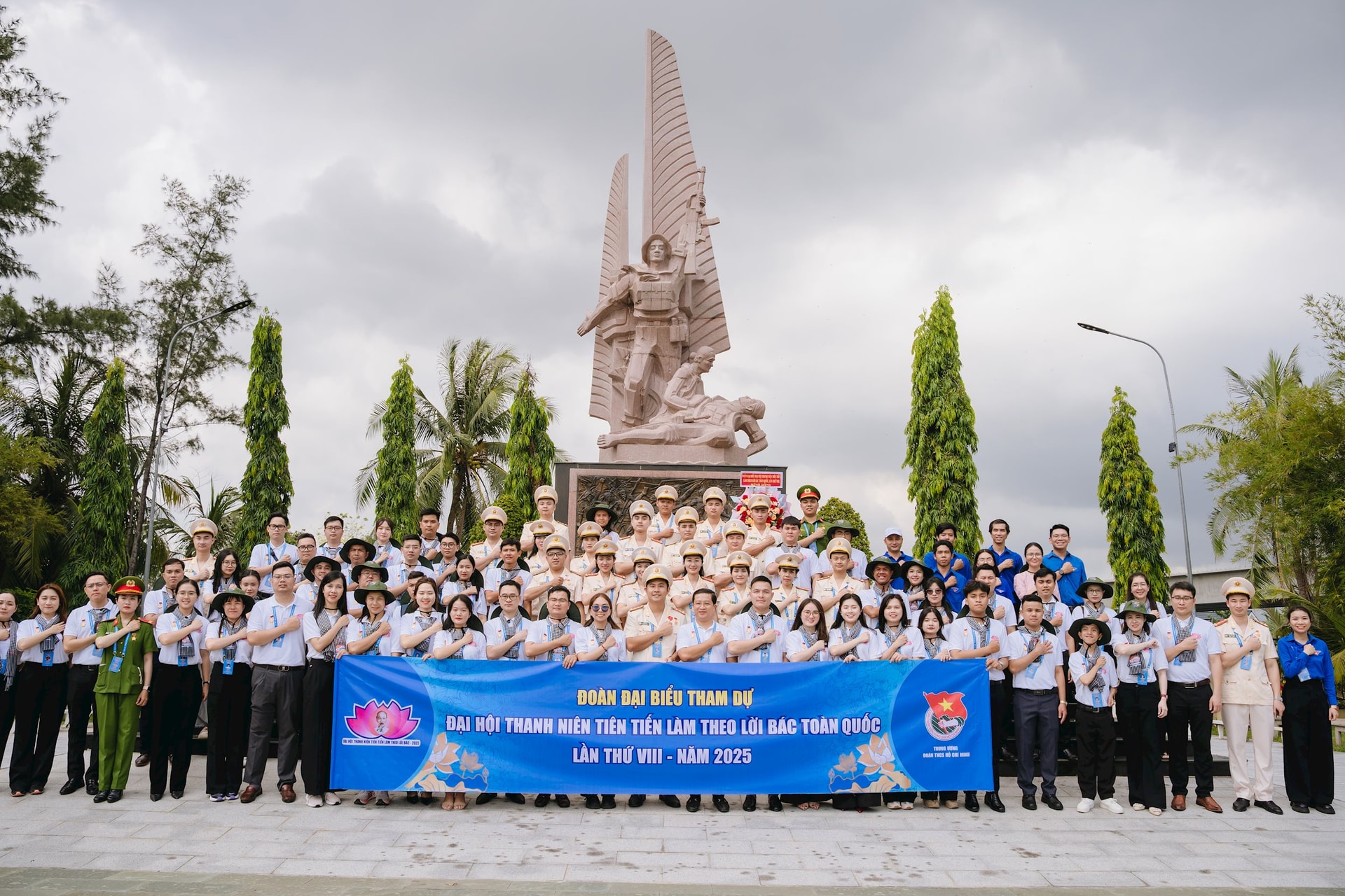 dtk04195 dtk04195.jpg
