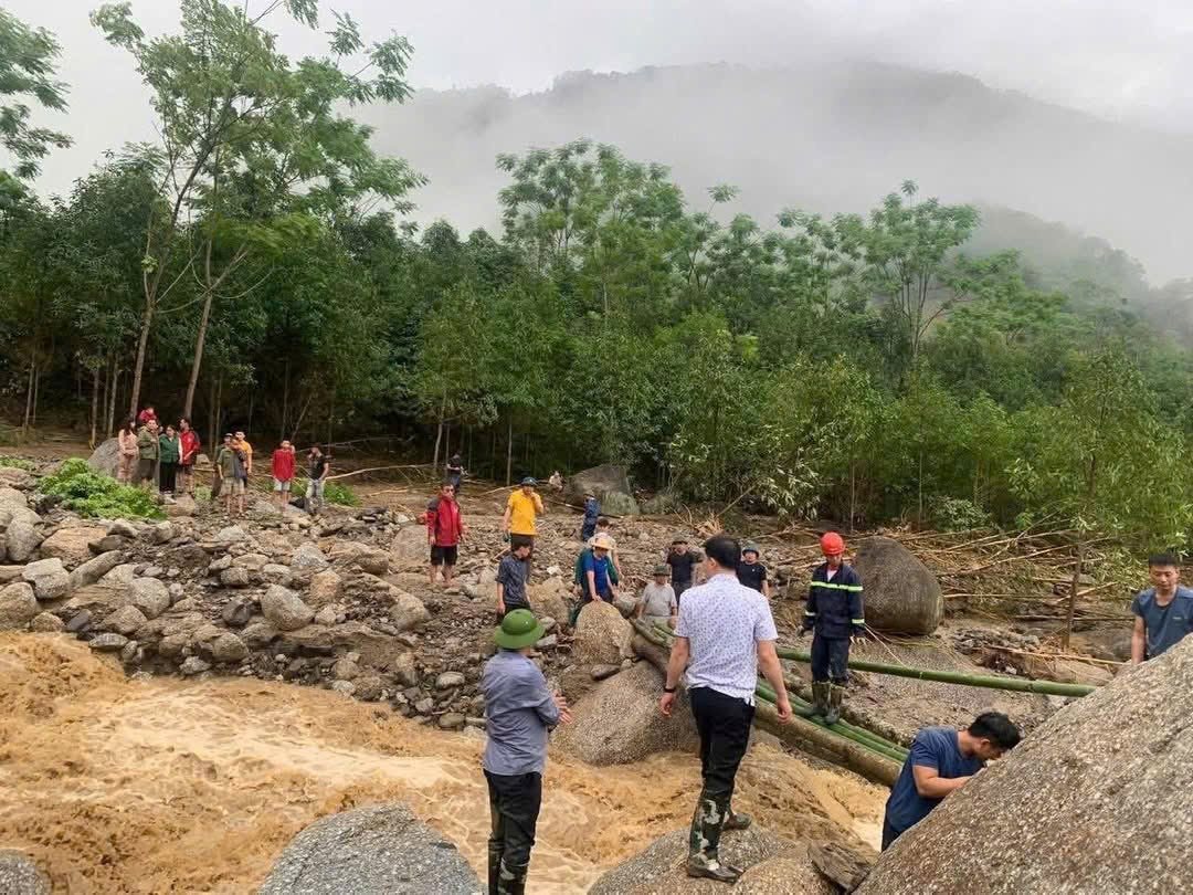 mua-lu-bac-kan-20 mua-lu-bac-kan-20-.jpg