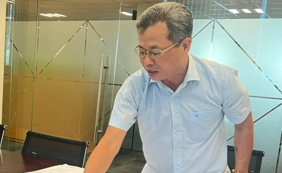 tran_khanh tran_khanh.png