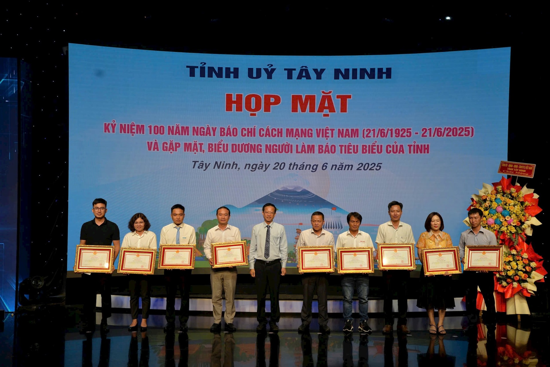 01-1 01.jpg