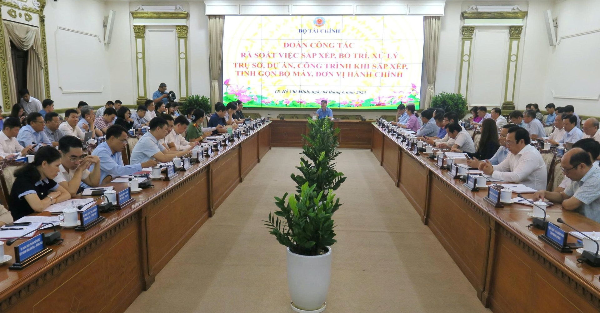 1-bo-tai-chinh 1-bo-tai-chinh-.jpg