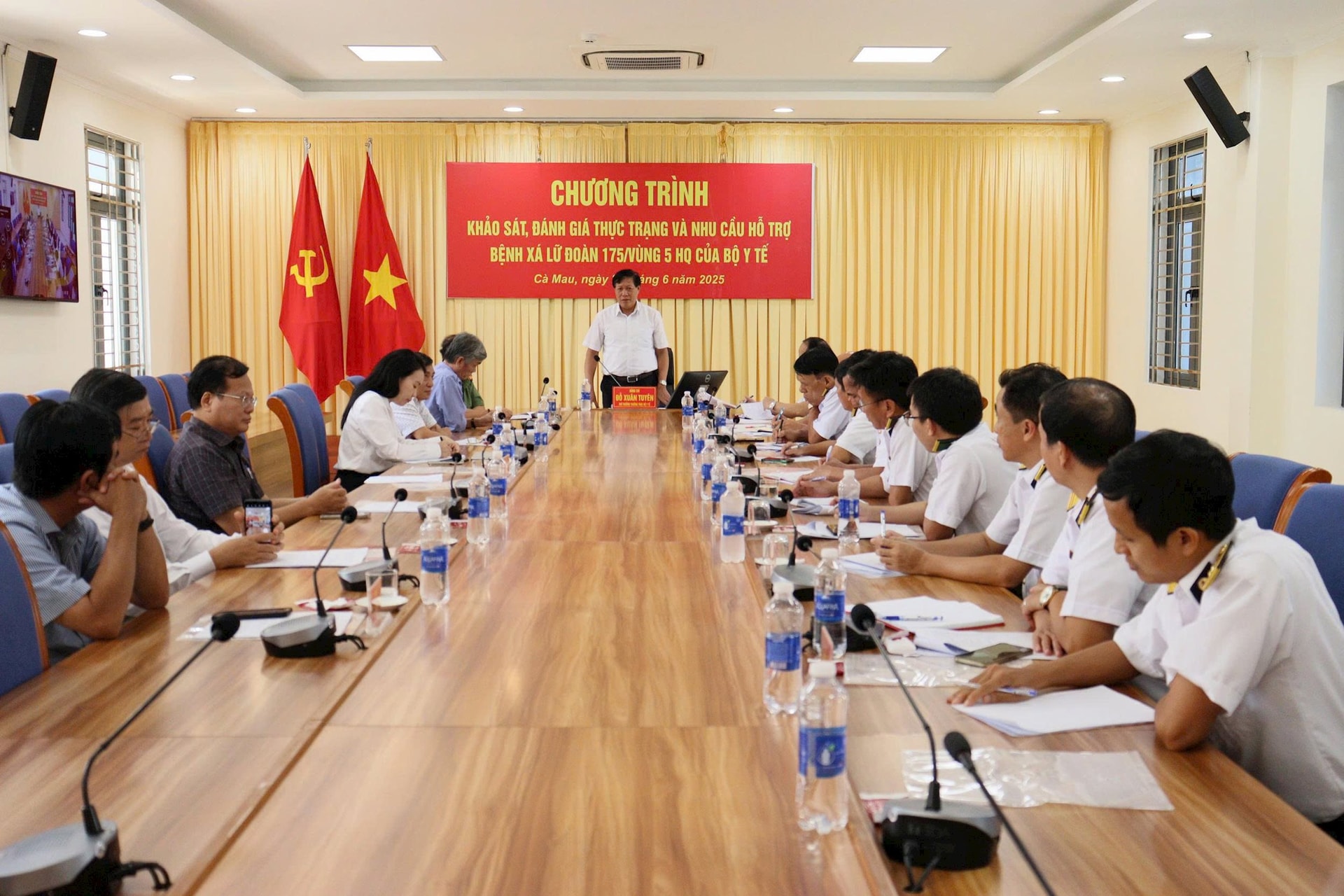 2-10 2.-dong-chi-do-xuan-tuyen-ket-luan-buoi-lam-viec-voi-lu-doan-175.jpg