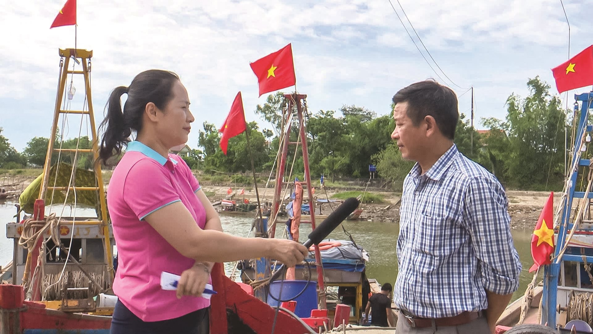 giu-lua-nghe-noi-tuyen-co-so-4 giu-lua-nghe-noi-tuyen-co-so-4-.jpg