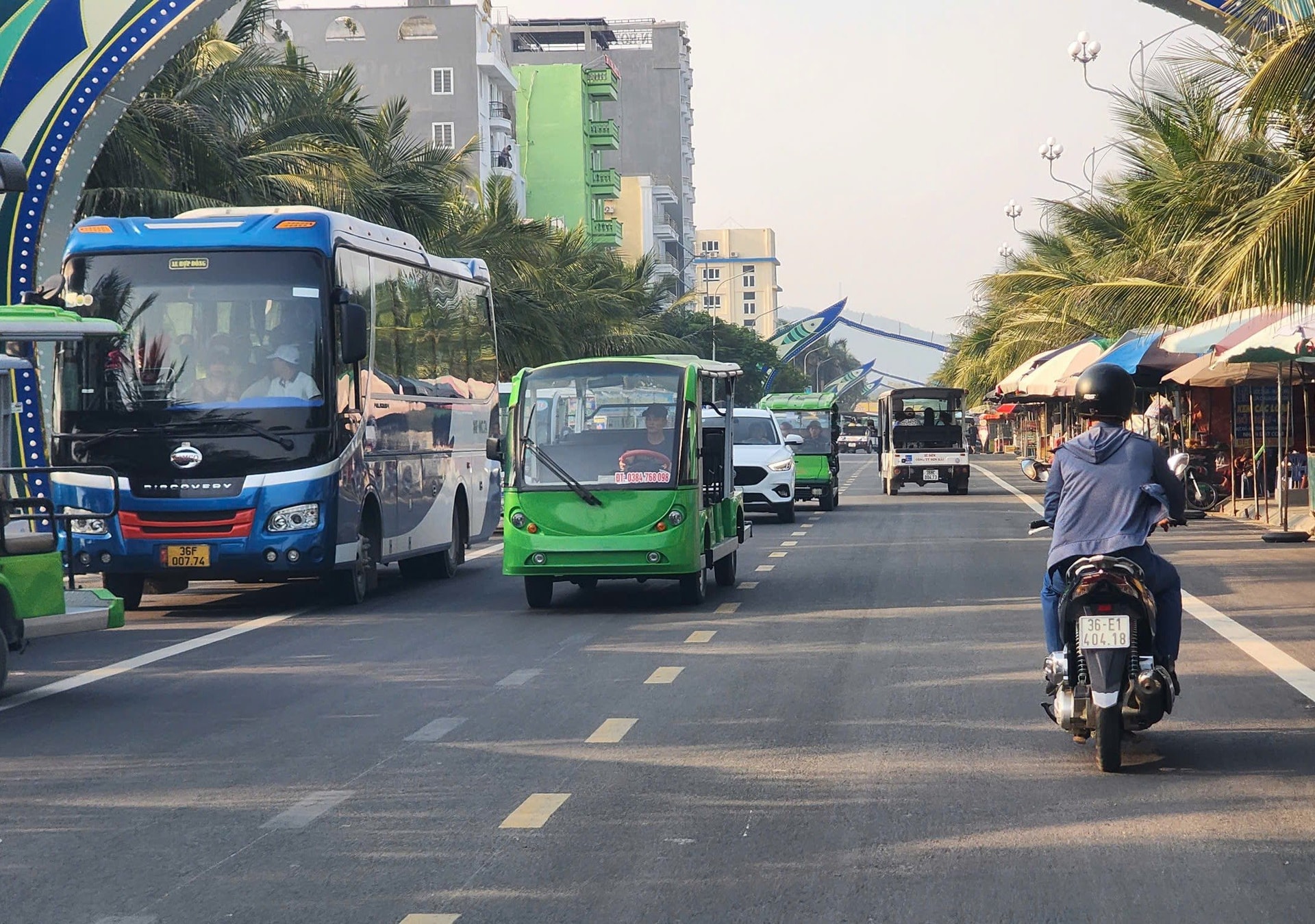 hoatdong hoatdong.jpg