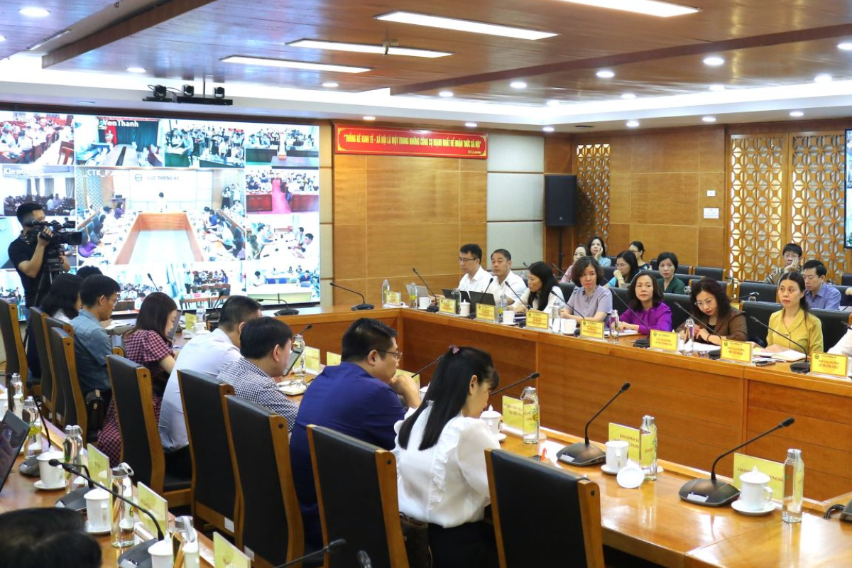 hoi-nghi-duoc-to-chuc-tai-cuc-thong-ke-va-truc-tuyen-voi-cac-dia-phuong hoi-nghi-duoc-to-chuc-tai-cuc-thong-ke-va-truc-tuyen-voi-cac-dia-phuong..png