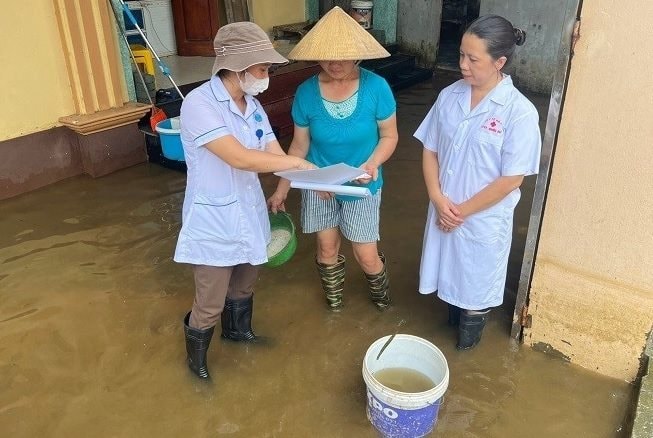 huong-dan-phong-chong-dich-benh-trong-va-sau-lut-bao-mua-lu huong-dan-phong-chong-dich-benh-trong-va-sau-lut-bao-mua-lu.jpg