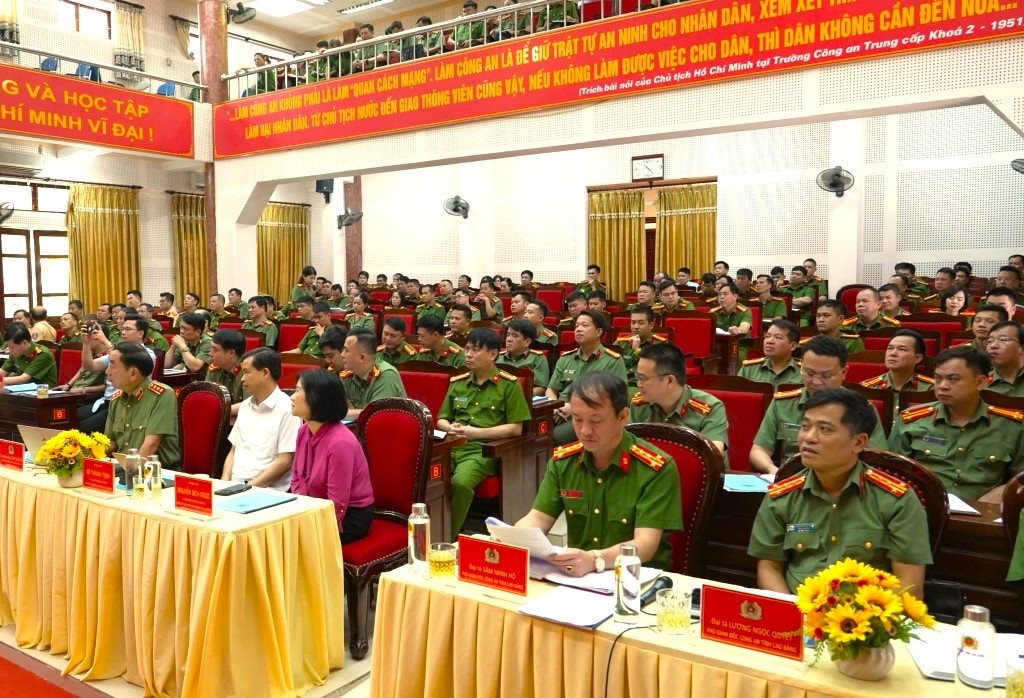 139630_cac_dai_bieu_du_hoi_nghi_15011710 139630_cac_dai_bieu_du_hoi_nghi_15011710.jpg