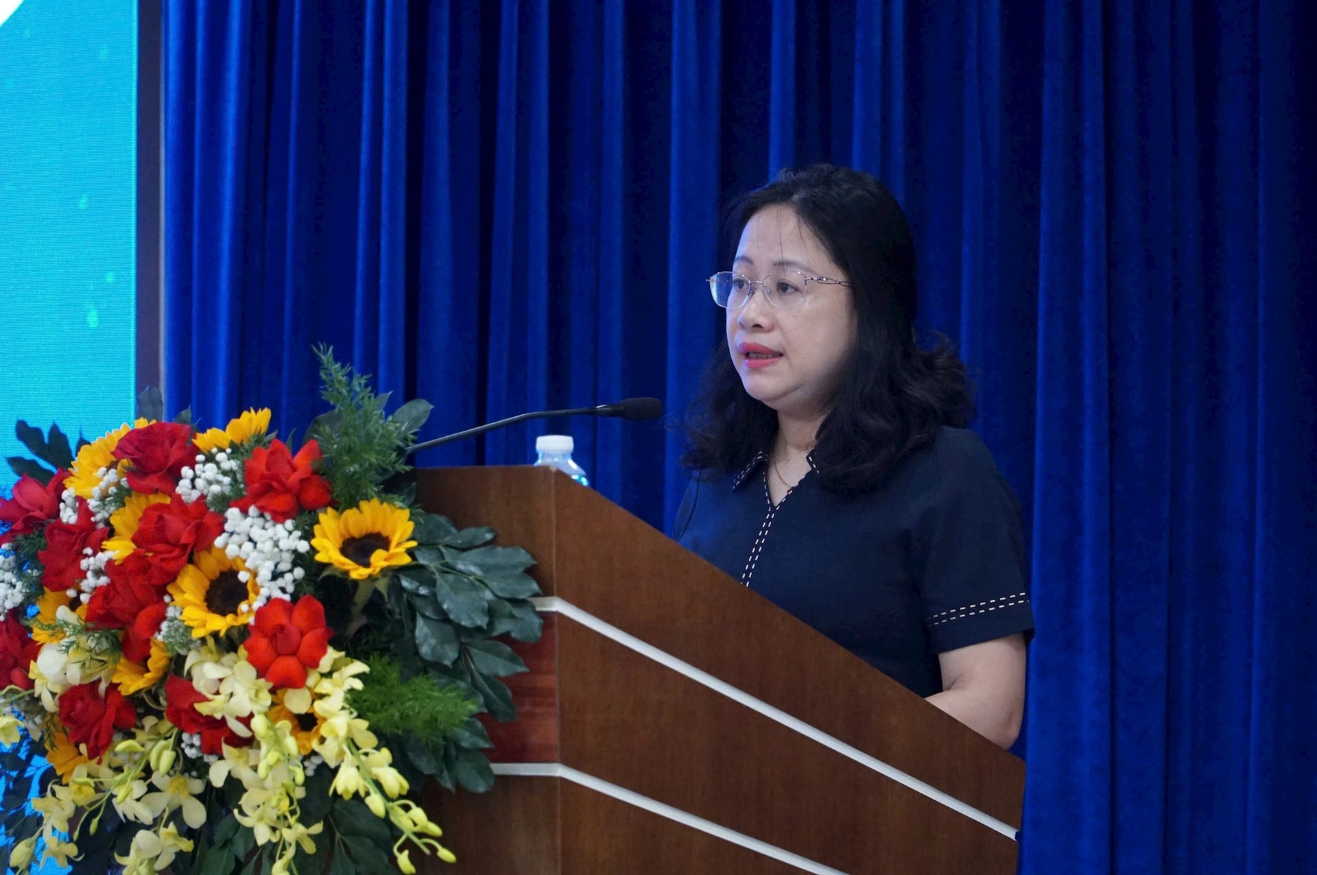 25-7-cong-thuong-19 25-7-cong-thuong-19.jpg