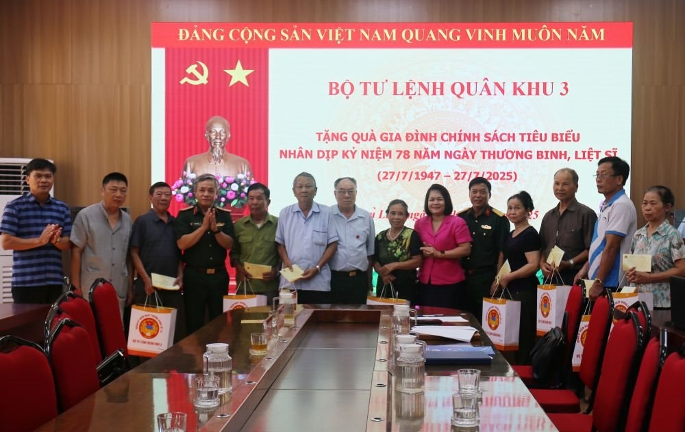 2tq170725 2tq170725.jpg
