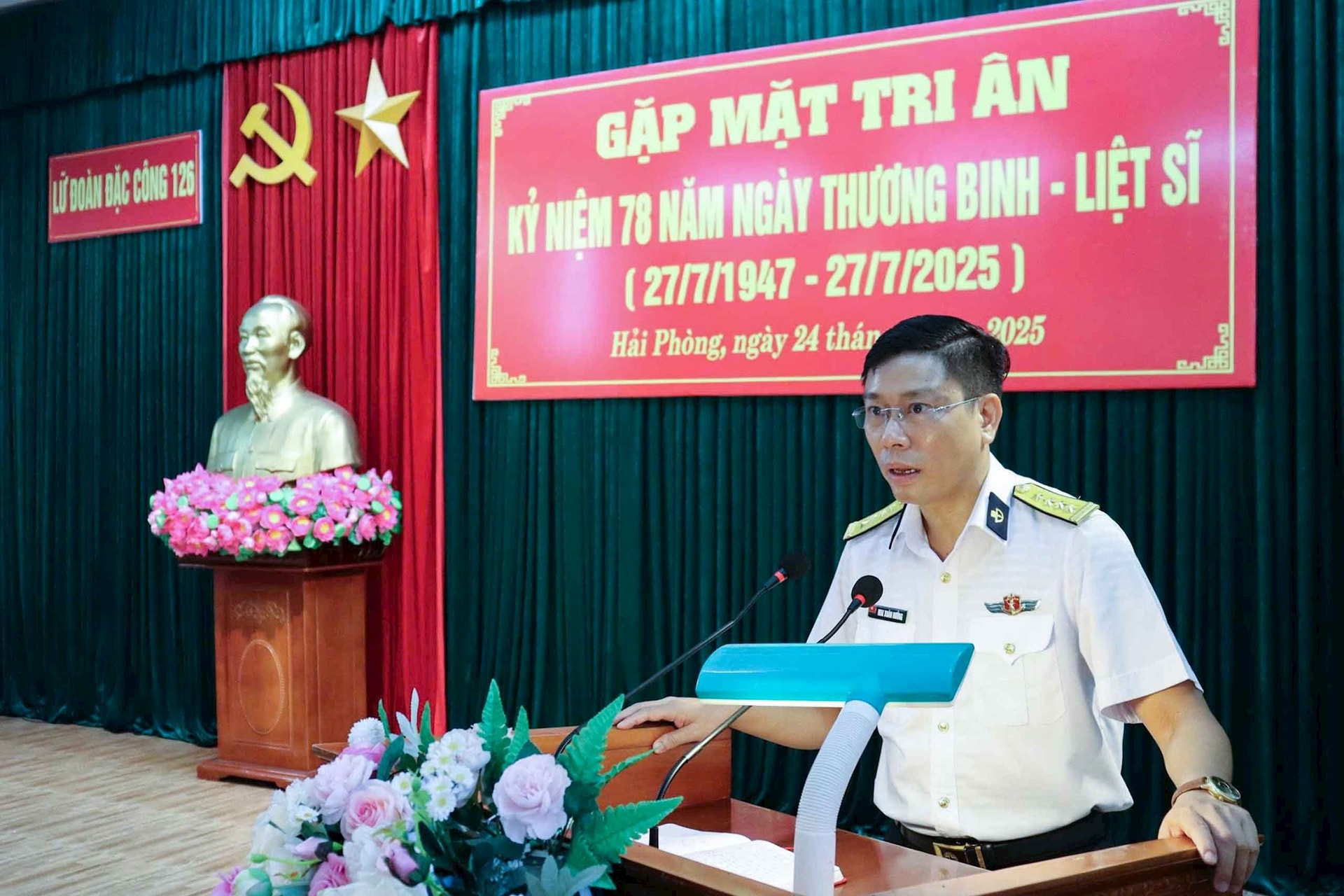 dac-cong dac-cong.jpg