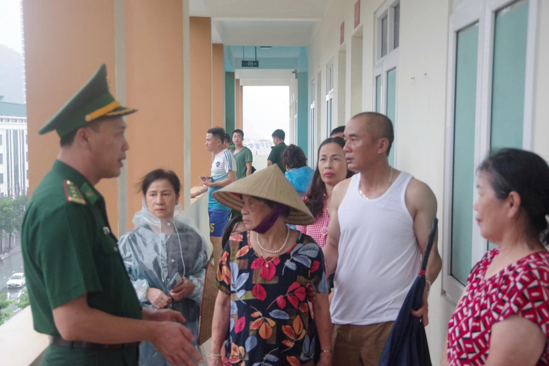 don-cang-hon-gai-1 don-cang-hon-gai-1.jpg