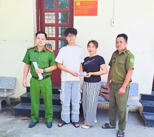 giang giang.jpg