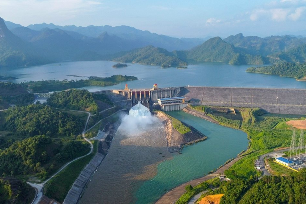 mo-1-cua-xa-day-ho-thuy-dien-tuyen-quang mo-1-cua-xa-day-ho-thuy-dien-tuyen-quang..png