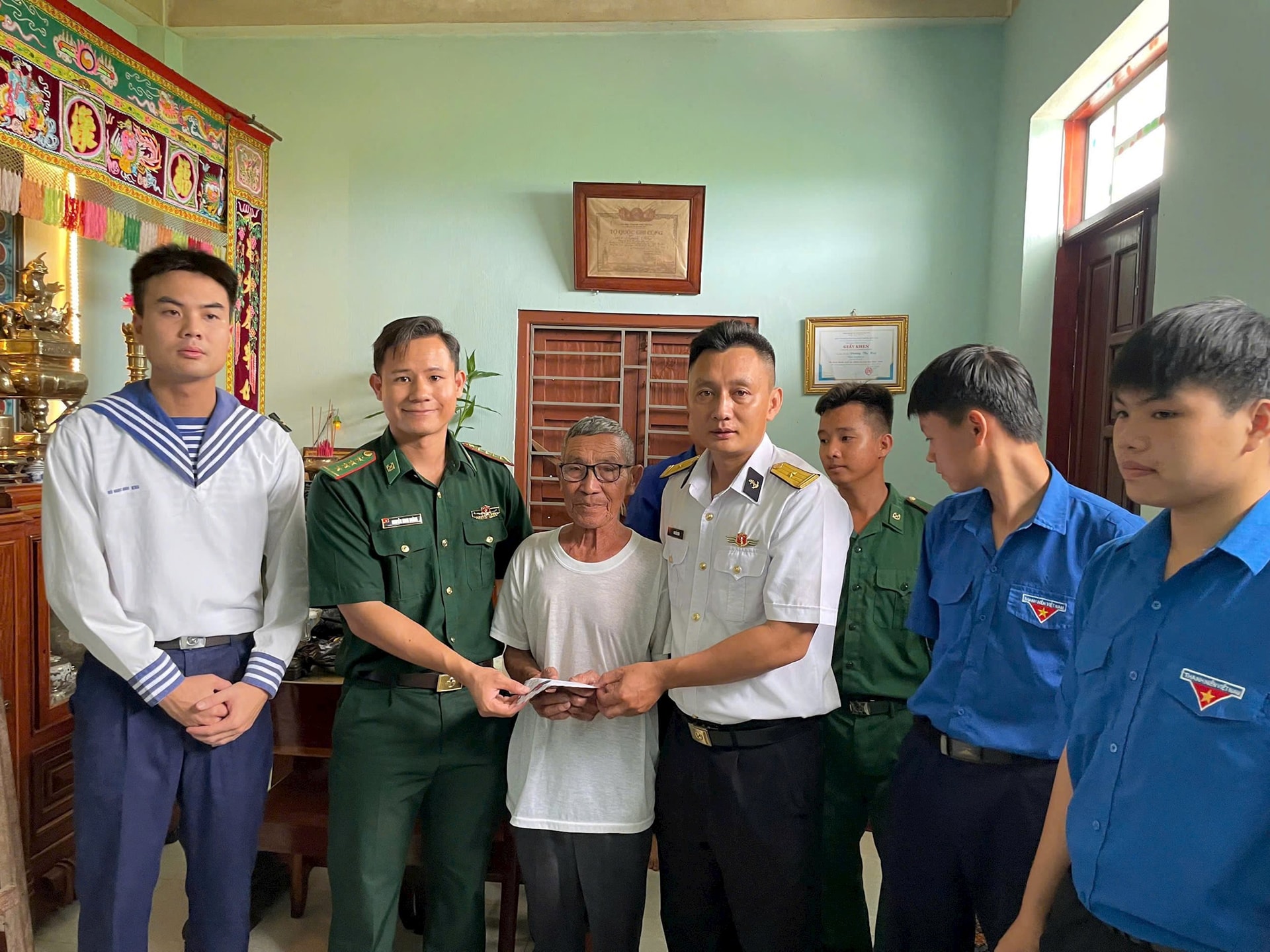 trung-doan-1 trung-doan-1.jpg