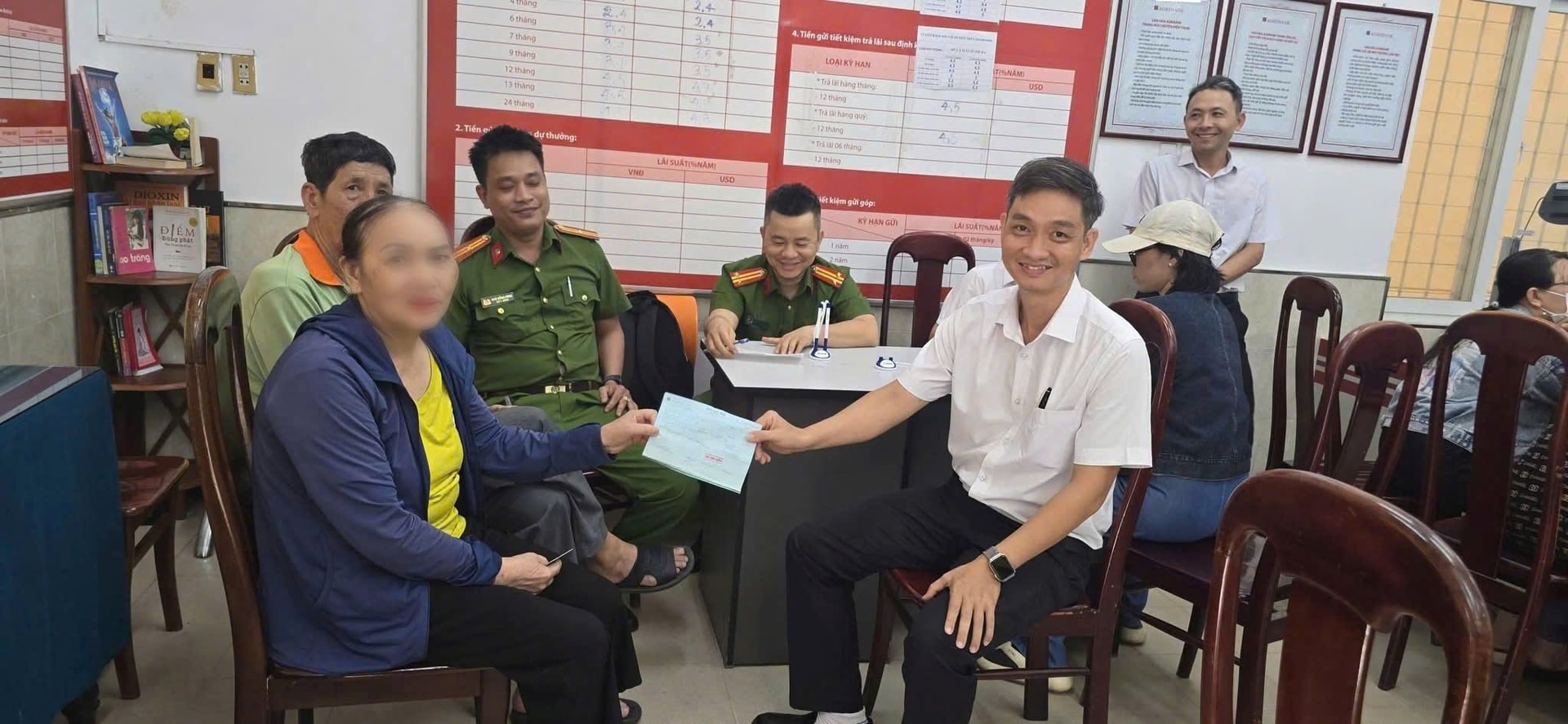 14-8-ngan-cha 14-8-ngan-cha.jpg