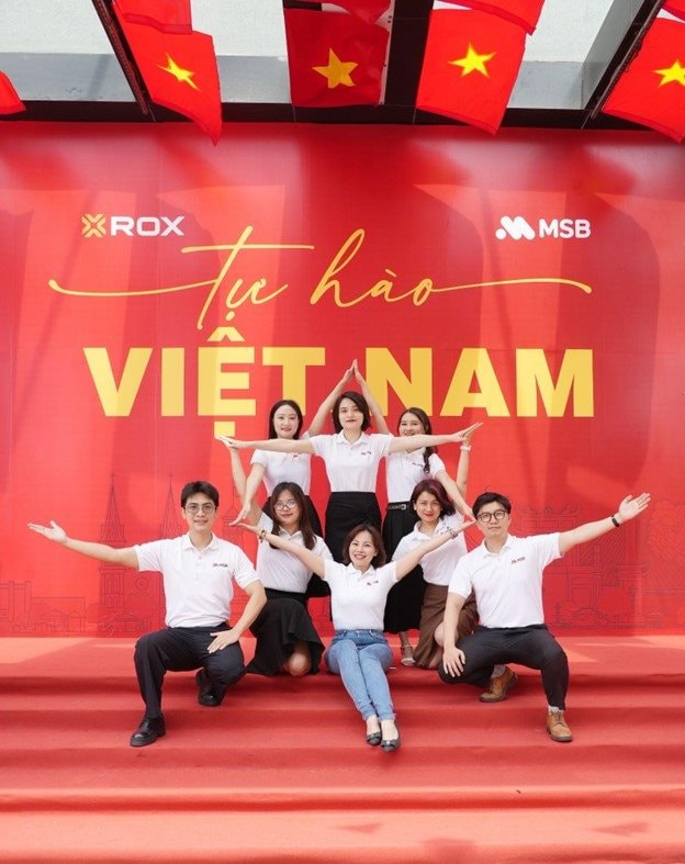 anh-6-rox.jpg