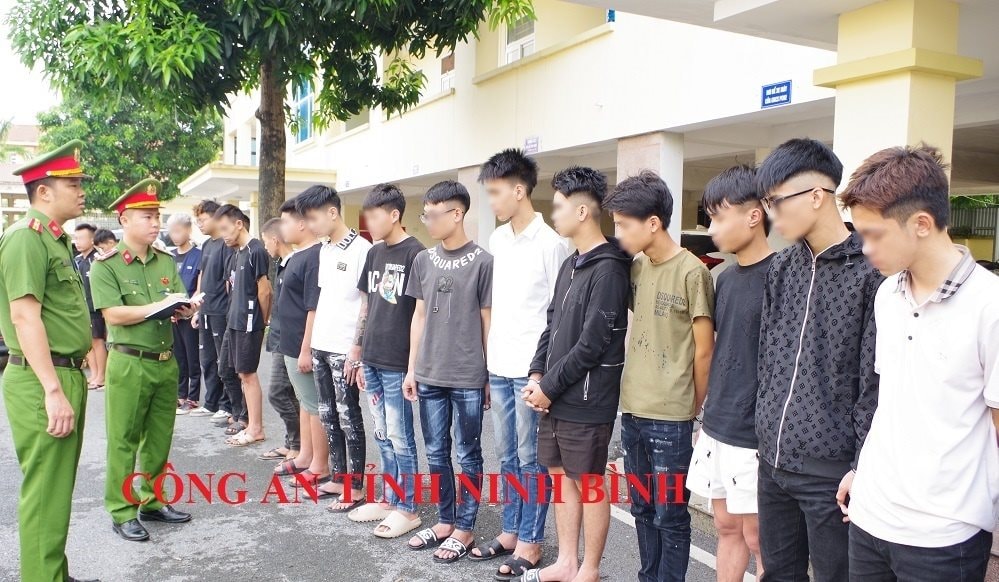 nhom_doi_tuong-1 nhom_doi_tuong.jpg