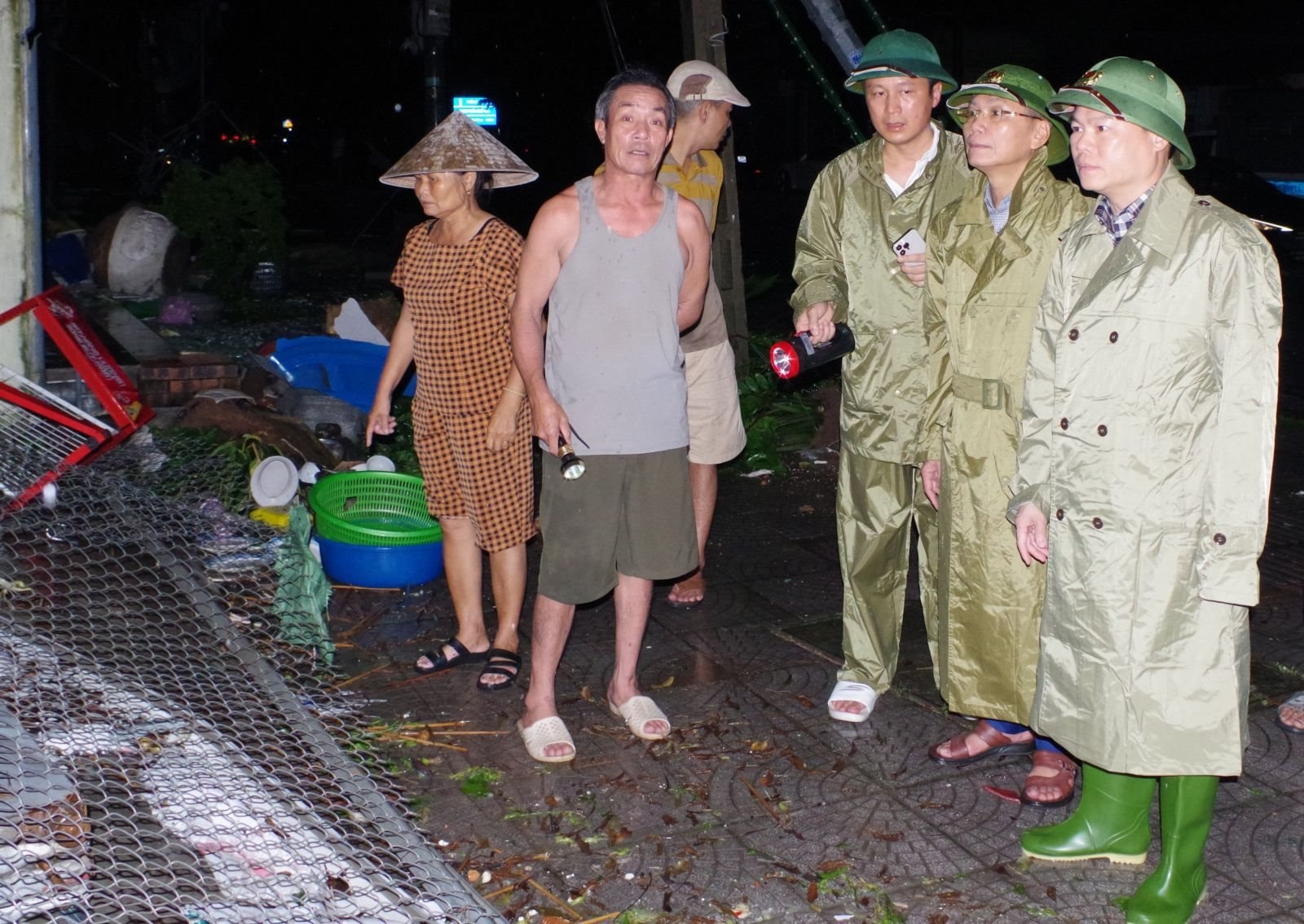 ninh_binh1-1 ninh_binh1.jpg
