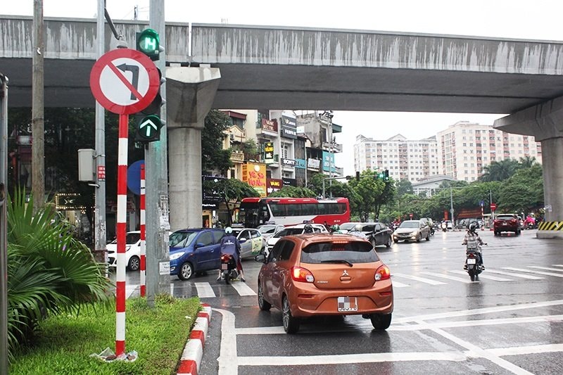 vo-tu-re-trai-bat-chap-quy-dinh-2 vo-tu-re-trai-bat-chap-quy-dinh-2.jpg
