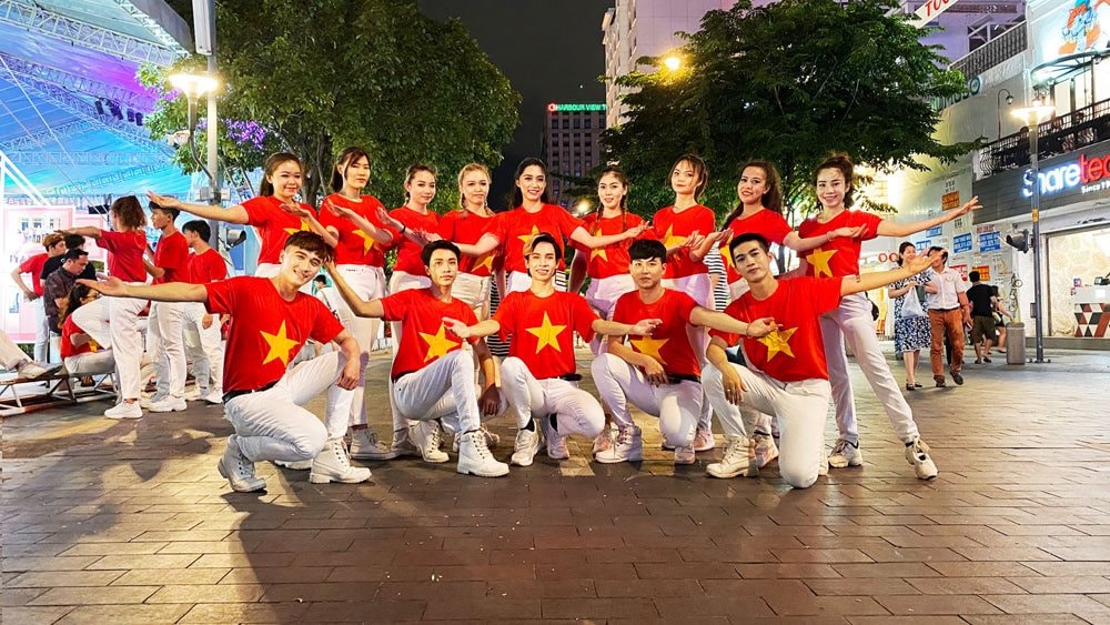 co-do-sao-vang co-do-sao-vang.jpg