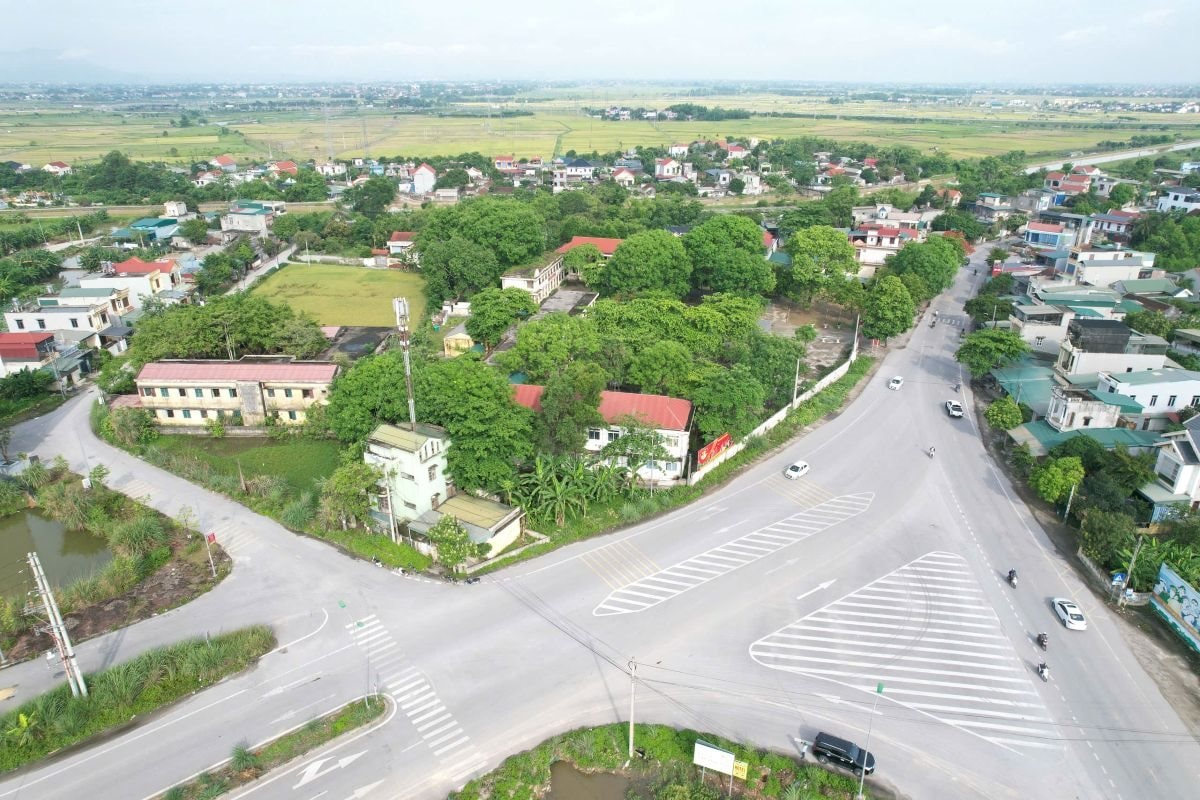 huongtuyen.jpg