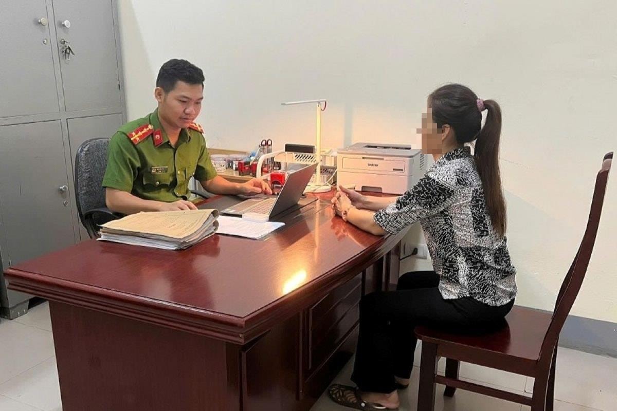 image-1-1 image-1-(1).jpg