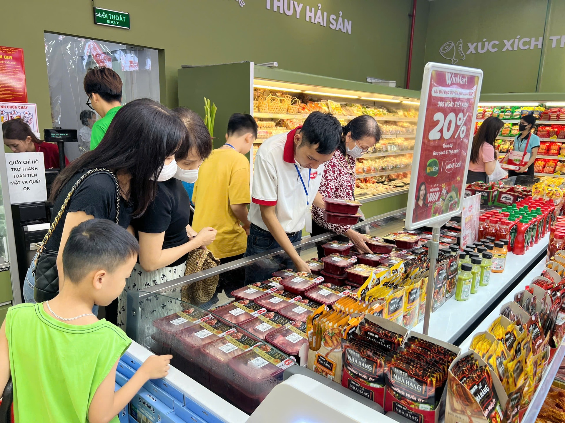 nguoi-tieu-dung-chon-mua-thit-u-mat-meatdeli-tai-he-thong-sieu-thi-winmart-winmart nguoi-tieu-dung-chon-mua-thit-u-mat-meatdeli-tai-he-thong-sieu-thi-winmart-winmart-.jpg