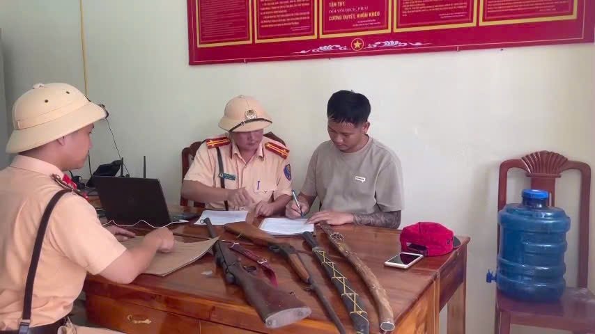 nhatsung.jpg