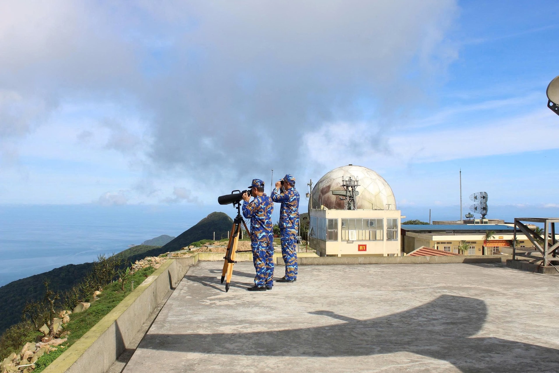2 2.-to-chuc-truc-rada-quan-sat.jpg