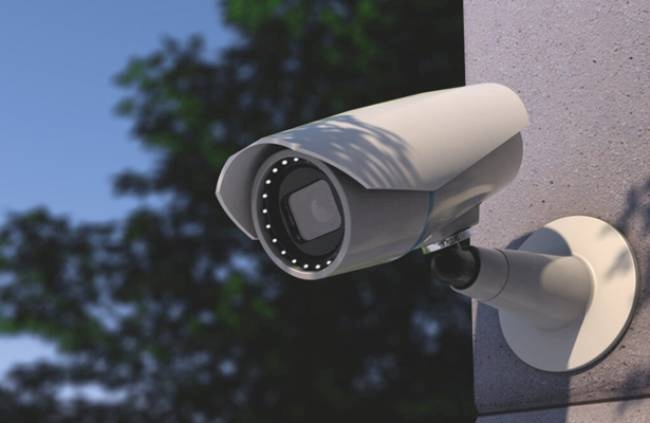 camera-an-ninh-giup-giam-sat-khu-vuc-song-1