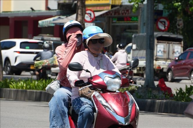 nang-nong-140726