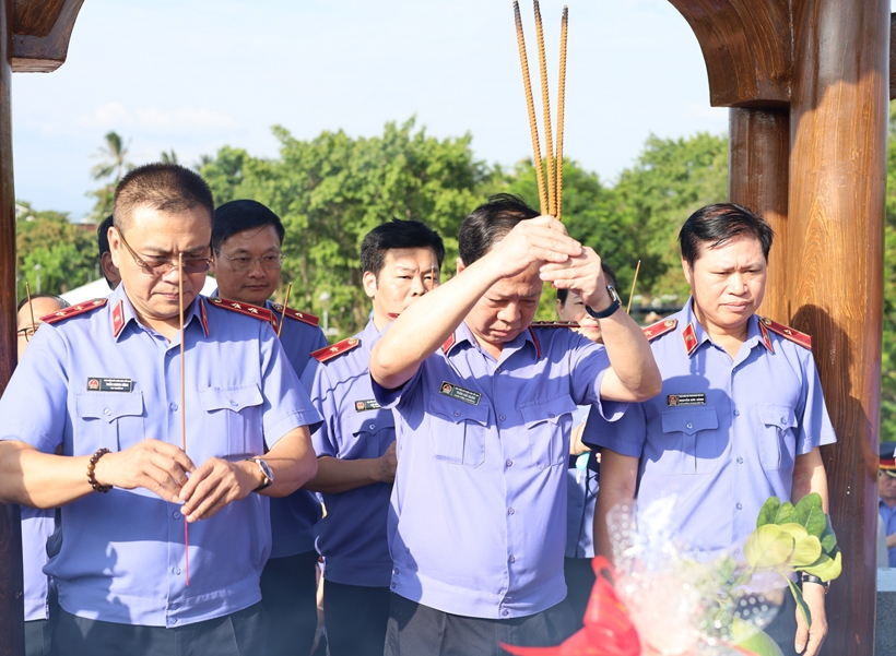 thanh-co-2-1-1